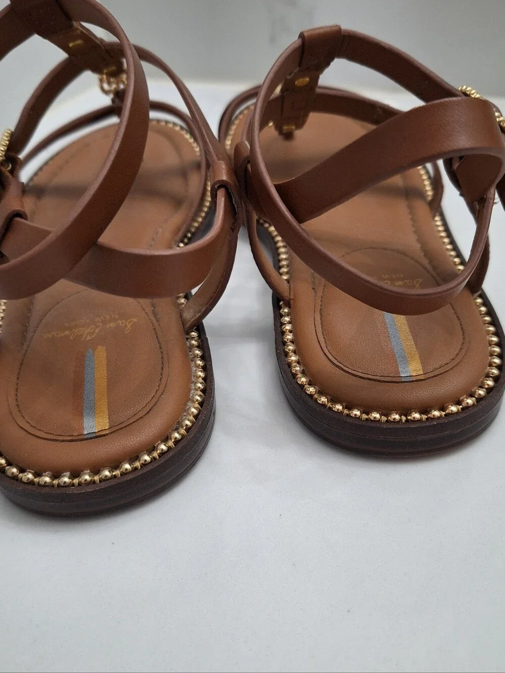 Sam Edelman Talya Gladiator Sandals Rich Cognac Gold Medallion Size 8M - Picture 7 of 9